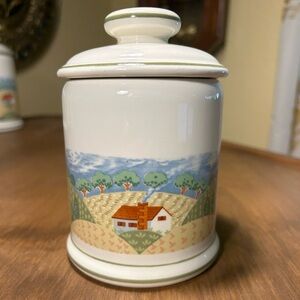 Sangostone Country Cottage Small Canister 5-3/8"-tall Discontinued Vintage